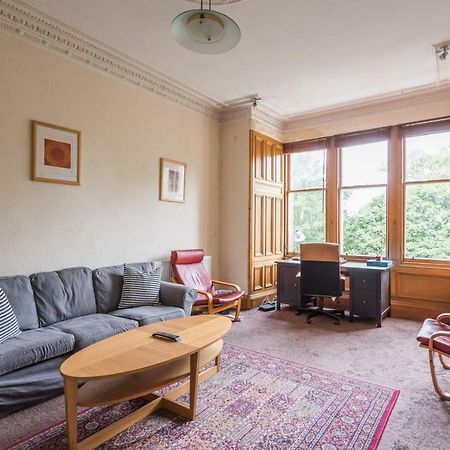3 Bed Overlooking Meadows Park Единбург Екстериор снимка