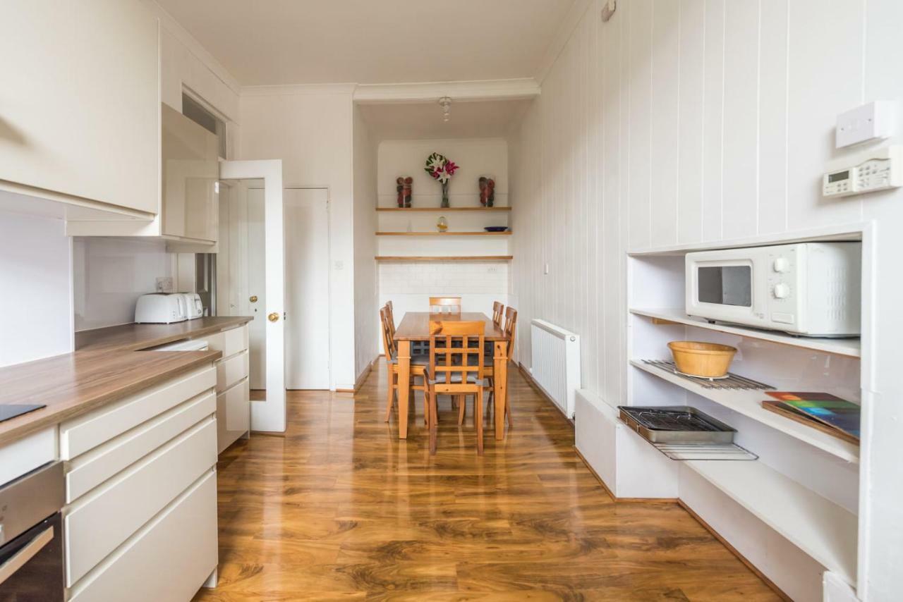 3 Bed Overlooking Meadows Park Единбург Екстериор снимка