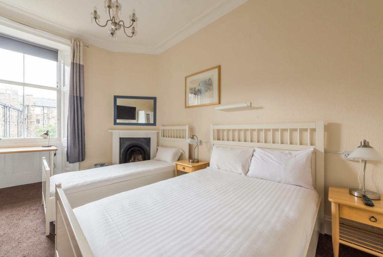 3 Bed Overlooking Meadows Park Единбург Екстериор снимка