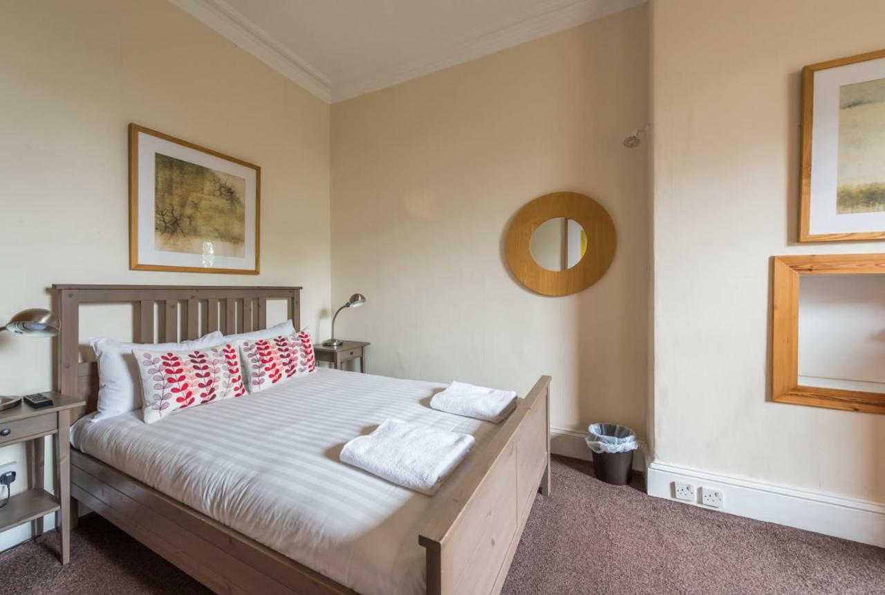 3 Bed Overlooking Meadows Park Единбург Екстериор снимка