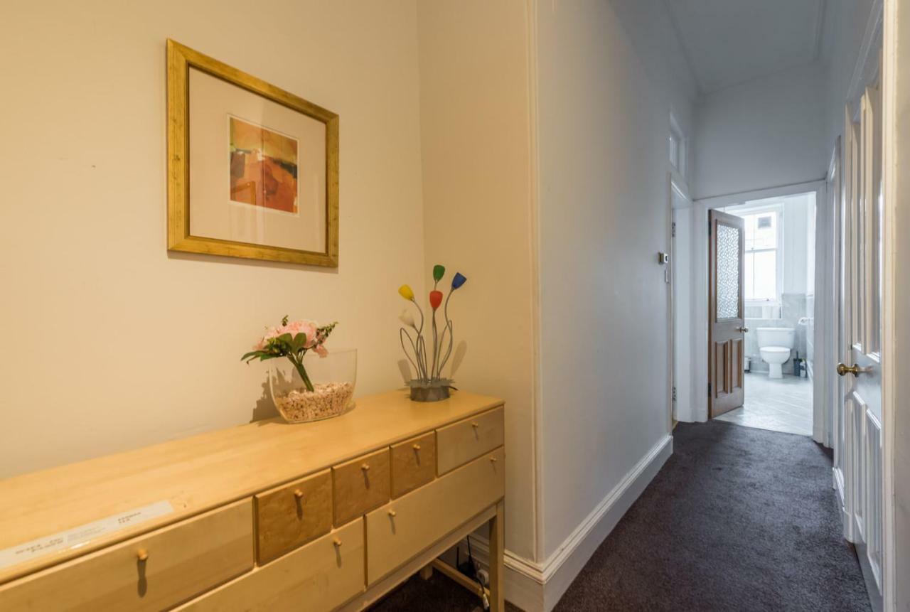 3 Bed Overlooking Meadows Park Единбург Екстериор снимка